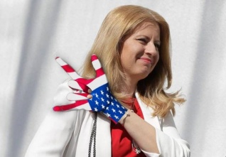 caputova usa rukavice