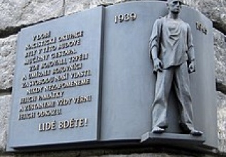 Czech_resistance_memorial