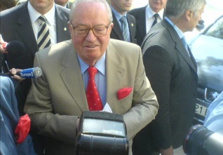 le pen umrti