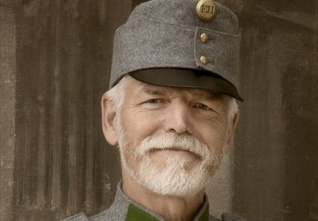 pavel stará uniforma