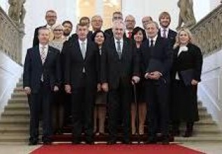 vlada_ano